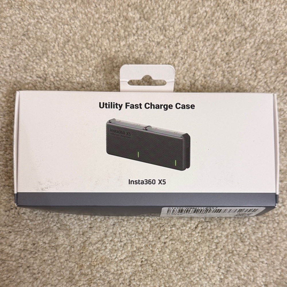 Insta 360 Accessory Kit - Picture 4 of 6